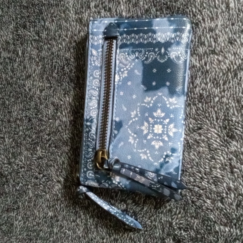 Safe Keeper RFID blocking mini wallet/coin purse bandana print